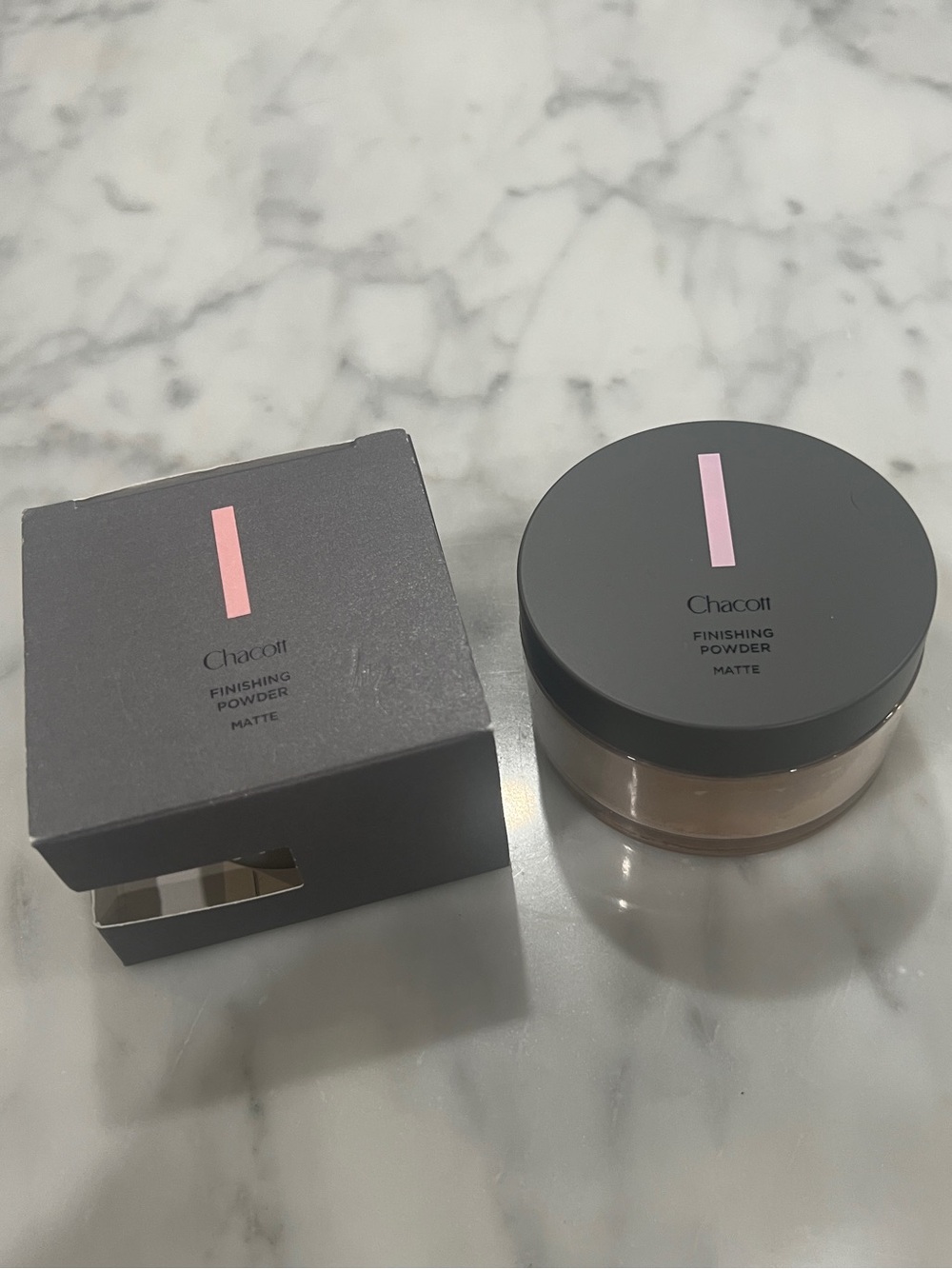 BNIB Chacott finishing powder matte - colour 764 light ocher 30g